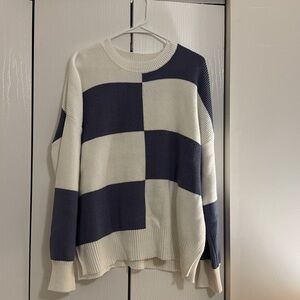 moon & madison Navy and Cream Checkered Sweater
